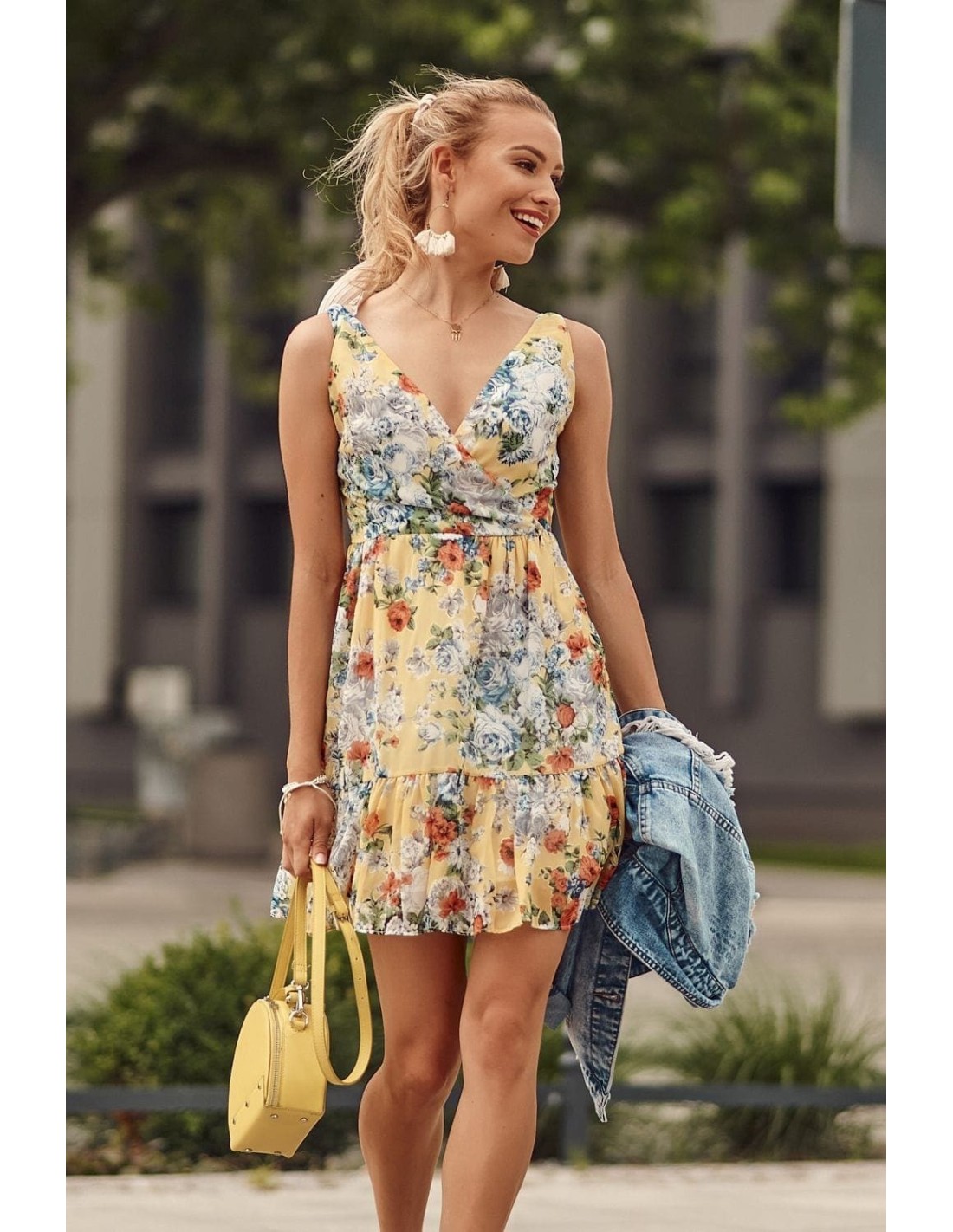 Casual dress tied on the shoulders, yellow PR3206 - Online store - Boutique